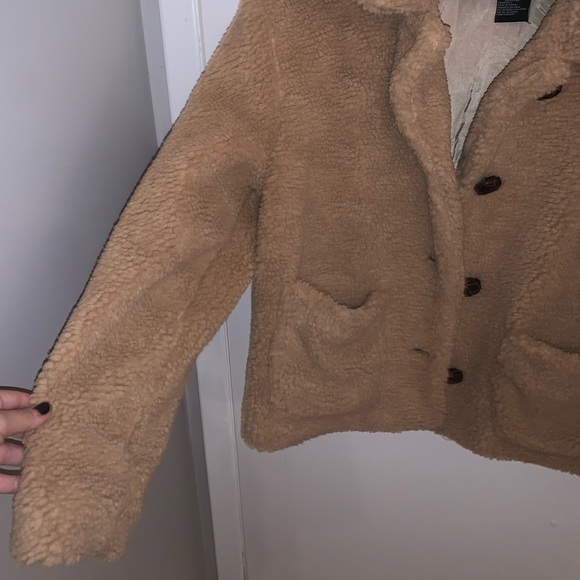 [M] ⭐️HOST PICK🐻Teddy Jacket - Picture 5 of 8